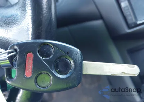 2004 Honda Accord 3.0 Ex z USA, uszkodzony, nr VIN 1HGCM66534A023233